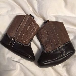 Infant boots